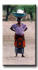 10_OSBS4_Burkina_Pregnant_Woman.JPG (14246 bytes)